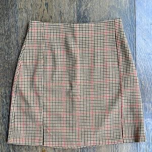 Brandy Melville Plaid Skirt New w/ Tags!!